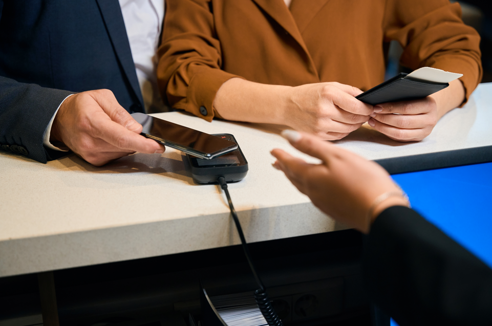 Nová výše minimální zálohy pro OSVČ a OBZP pro rok 2026